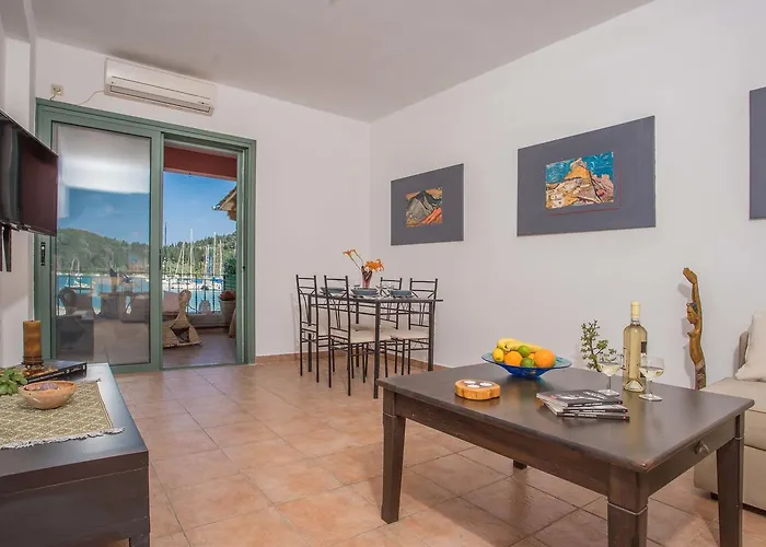 Blue Seaview 75 Sqm On Coast Διαμέρισμα *
